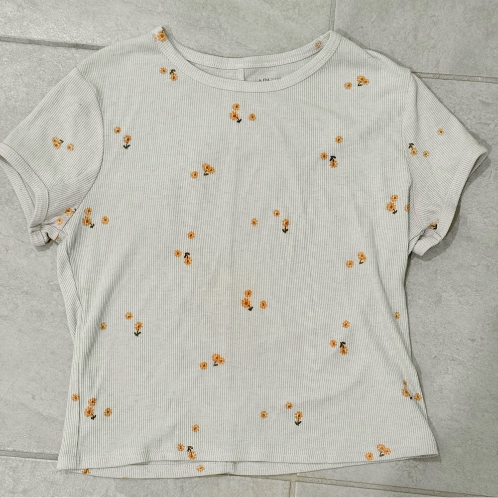 Arizona Jean and & Co Women’s Size Small Shirt